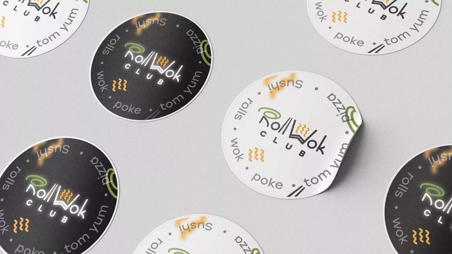Разработка наклеек для суши-бара «Roll Wok Club» в Злынке